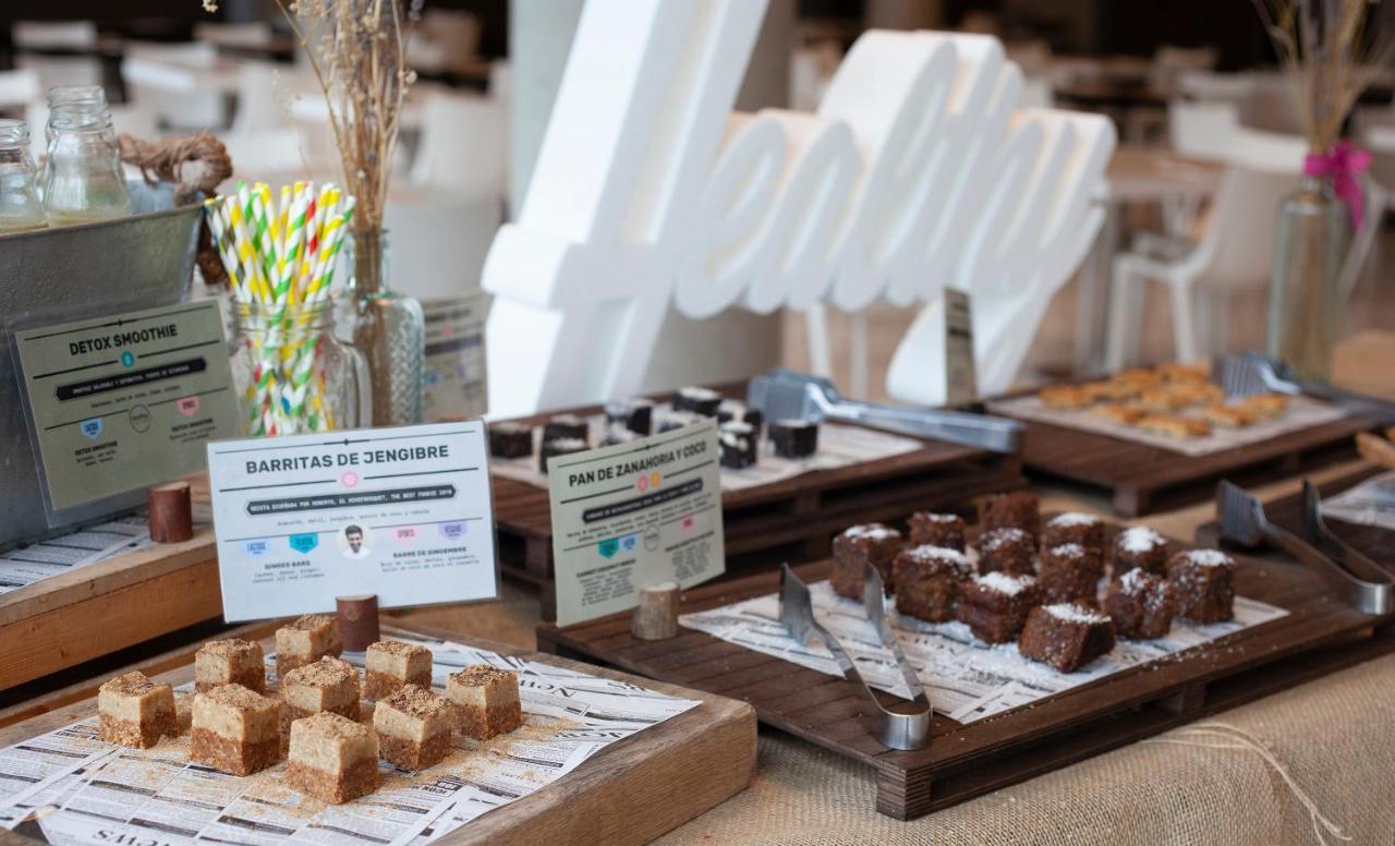 Spirit Hotel Gran Bilbao Luaran gambar Breakfast buffet at the hotel