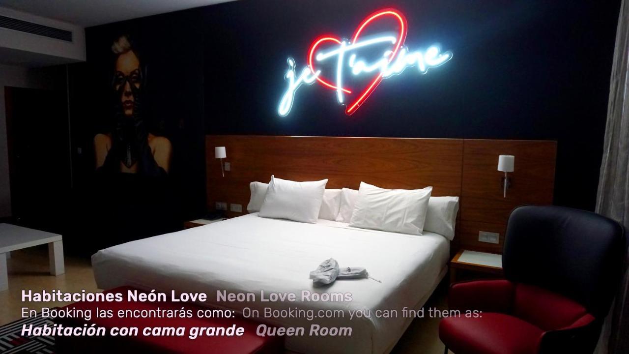 Spirit Hotel Gran Bilbao Luaran gambar Neon Love Rooms